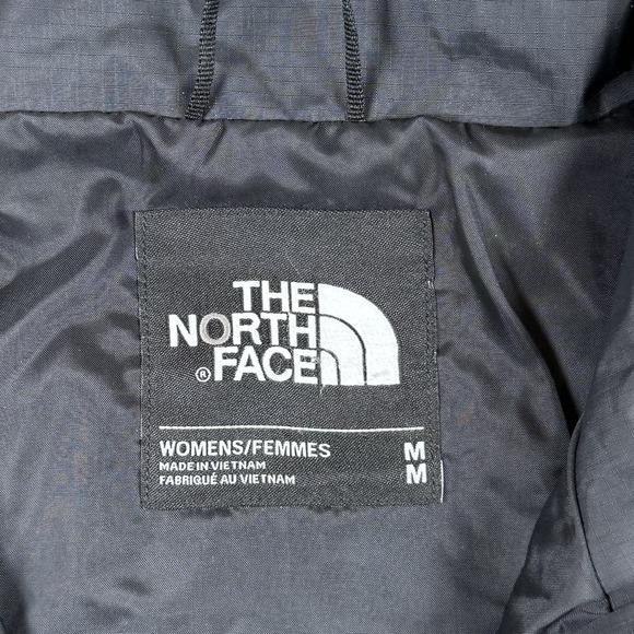 The North Face Women's Medium Black Hyvent Nylon Jacket No Hood - Picture 9 of 10